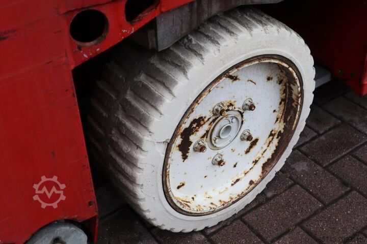 Schaarlift PB Lifttechnik S225-12ES Electric, 4x2 Drive, 22.5m Working Heigh