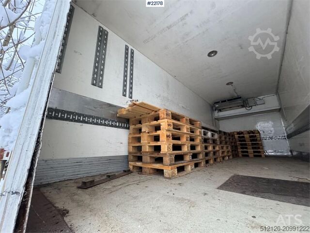 Châssis avec cabine MAN 26.414 chassis med 2 vekselflak – girkasse skiftet