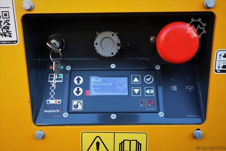 Scherenhebebühne Haulotte Compact 8N Valid inspection, *Guarantee! 8m Workin