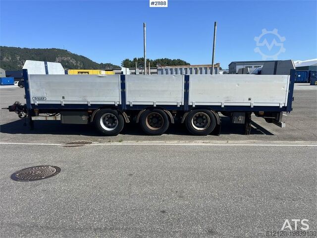 Platform aanhanger Tyllis 3 axle Flatbed trailer w/ foldable side doors