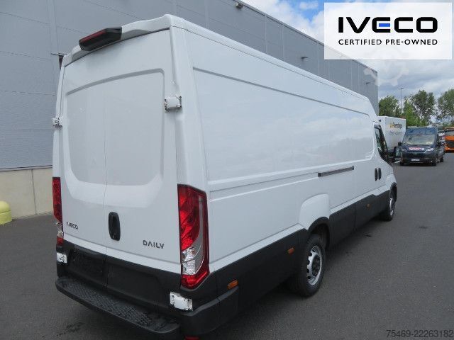 Komercijalno vozilo sa visokim krovom IVECO 35S16V
