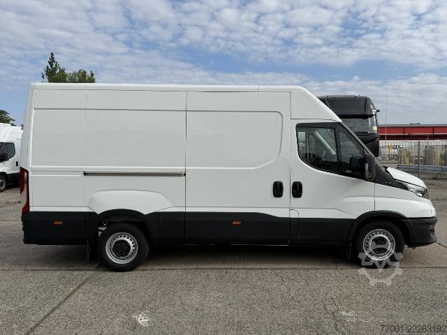Panel kombi IVECO 35S16V Klima / Radio / PDC