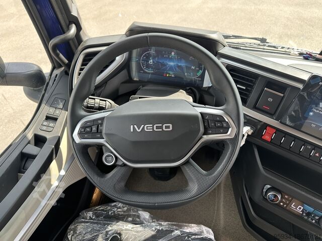 Standard traktor Iveco Stralis S-Way 500 / 580 cv Intarder ADR