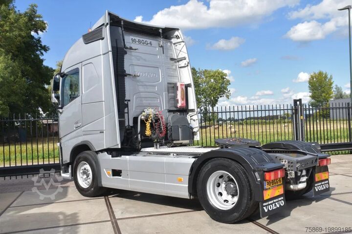 Hazardous substances Volvo FH 420 Globe 4x2 - ADR FL - ONLY 670 TKM - PTO ...