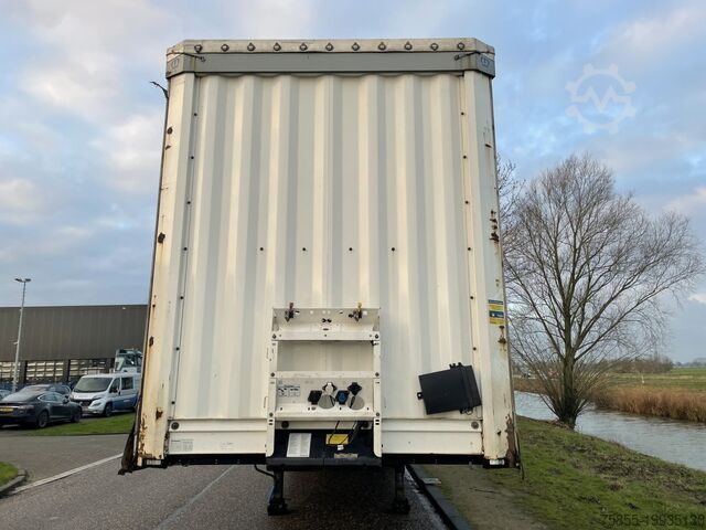 Volumetransport Krone Mega Volume / BPW Axles / Discbrakes / German T...
