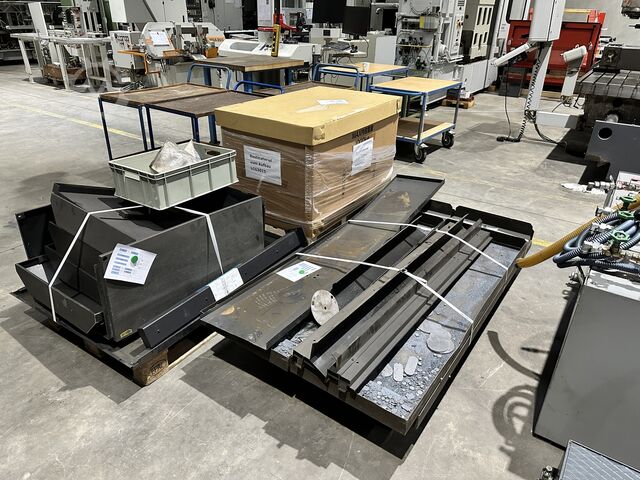 Lasersnijmachine Amada LCG-3015