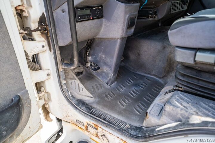 Ladepritsche RENAULT MIDULM 220 DCI - PAFLINGER PK 6001