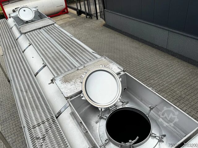Voedseltanker Van Hool FOOD / RVS chassis / empty weight 5.860kg / 29...