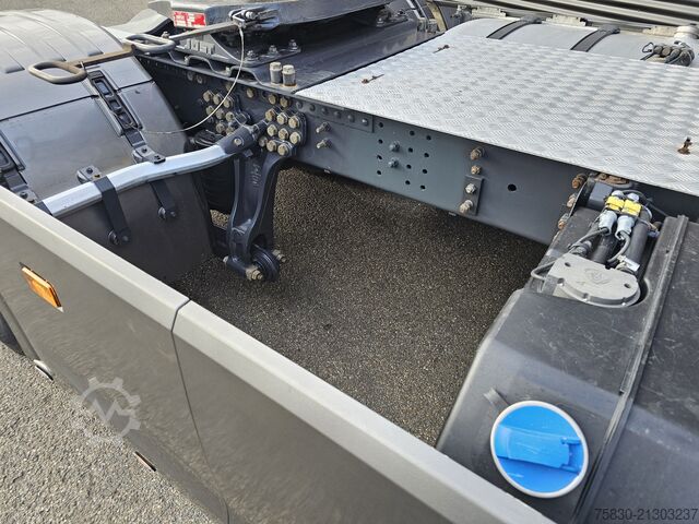 Standaard-SZM Scania S520 V8 4x2 / RETARDER / FULL AIR / PTO