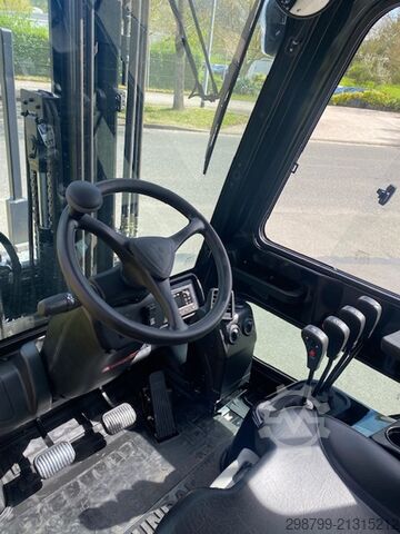 LPG gaffeltrucks Hyundai 30L-9A