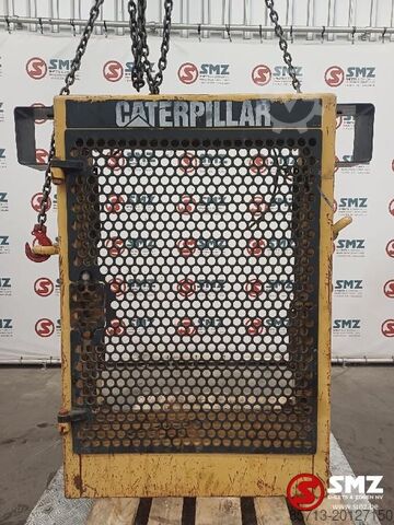 Motorháztető Caterpillar Occ grille D6M Caterpillar