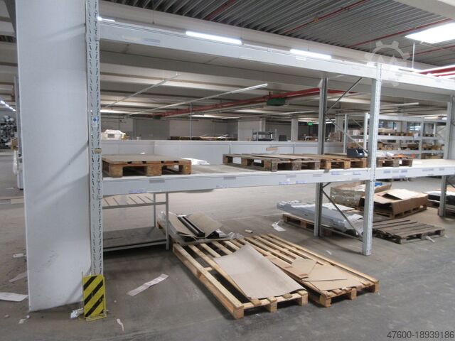 Lagerbyggnad med höglager 300lfm Palettenregal Regal Höhe 2,75m Schwerlastregal Tr 3000Kg mit Holzböden