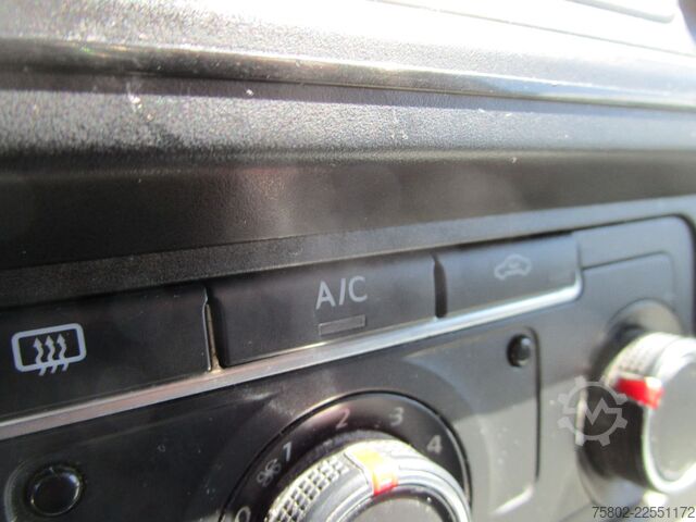 Panel van VW T6 2.0L TDI *KLIMA+AHK+3-Sitzer*