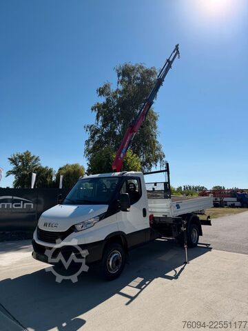 Truck-mounted crane van IVECO Daily 72-180 Meiller Kipper Kran 10m FUNK AHK