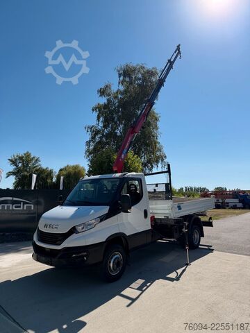 Tipper van IVECO Daily 72-180 Meiller Kipper Kran 10m FUNK AHK