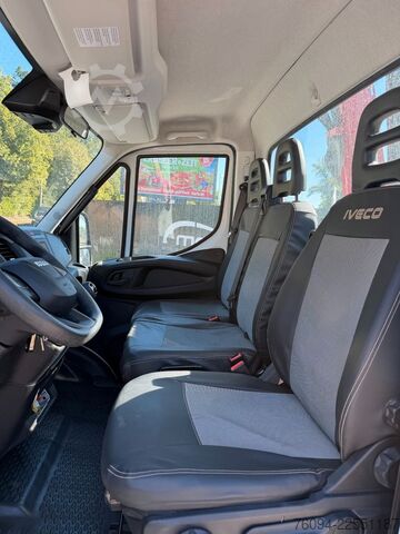 Tipper van IVECO Daily 72-180 Meiller Kipper Kran 10m FUNK AHK