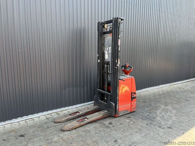 Stivuitor pietonal Linde L14