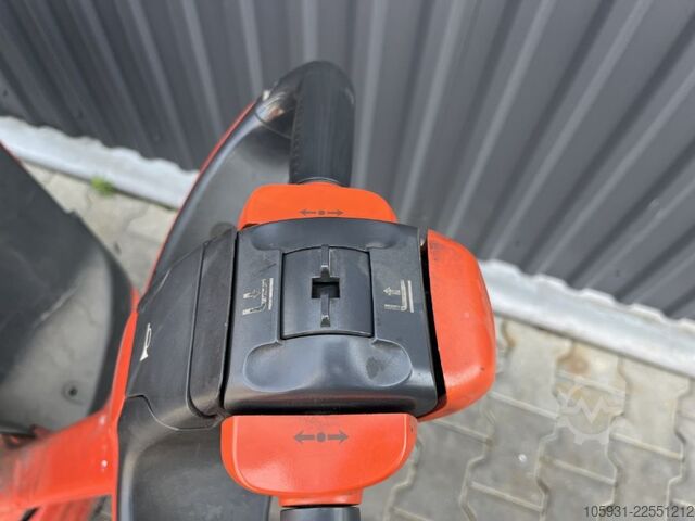 Stivuitor pietonal Linde L14
