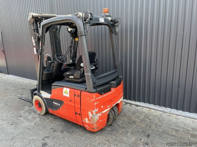 Stivuitor electric cu 3 roți Linde E16-02