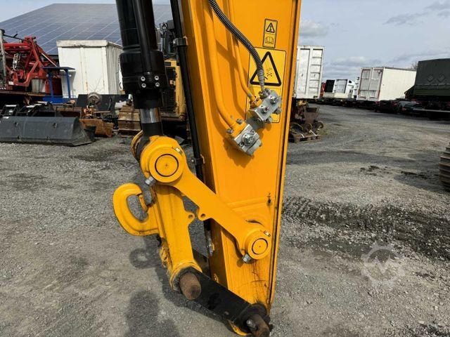 Excavateur à chaîne JCB 220X LC / DEMO / nur 70h / 2022 / X-Line PRO