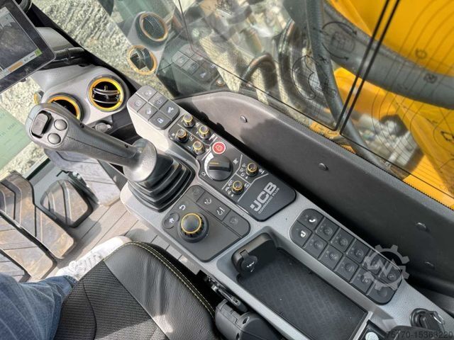 Excavateur à chaîne JCB 220X LC / DEMO / nur 70h / 2022 / X-Line PRO