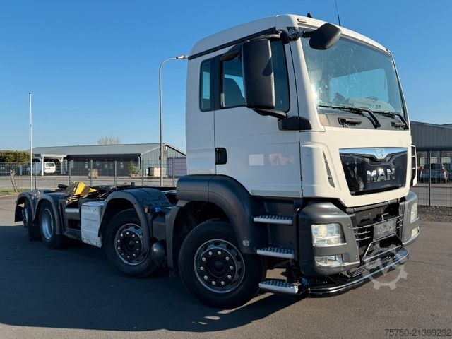 Șasiu de camion MAN TGS 35.360 8x2-6 BL Fahrgestell