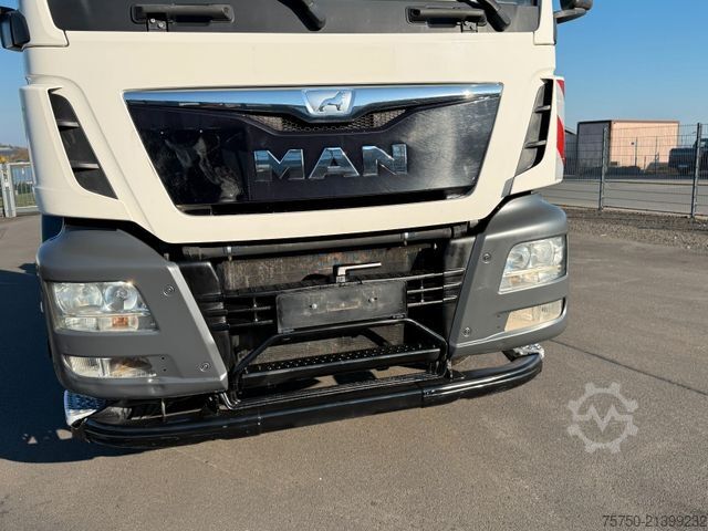 Șasiu de camion MAN TGS 35.360 8x2-6 BL Fahrgestell