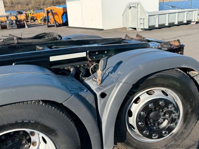 Șasiu de camion MAN TGS 35.360 8x2-6 BL Fahrgestell