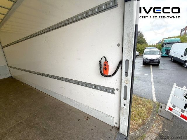Dubă cu caroserie tip cutie IVECO 70C18HA8