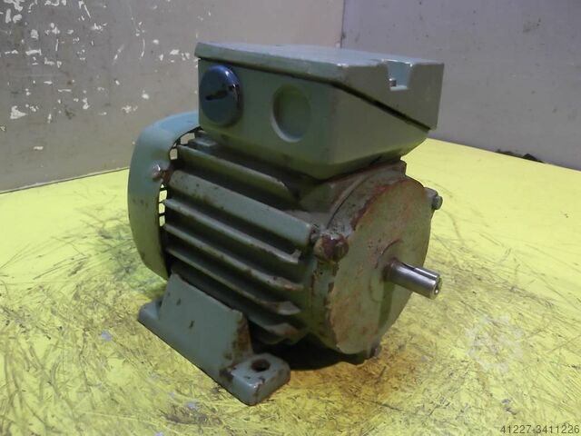Electric motor 0.12 kW 870 Rpm VEM KMERB63G6