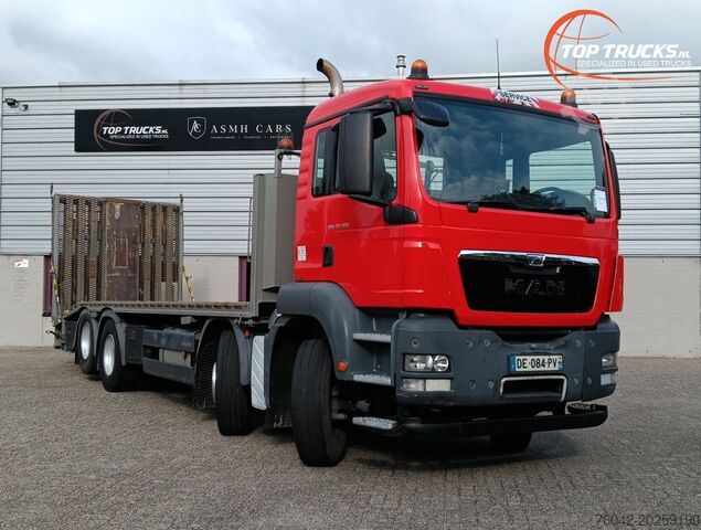 Zwiastun platformy MAN TGS 35.360 8x2 - Machine transporter, Oprijwage...