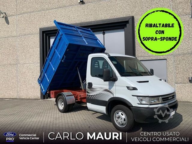 Transporter mit Kipper Iveco Daily 35 - Ribaltabile Trilaterale
