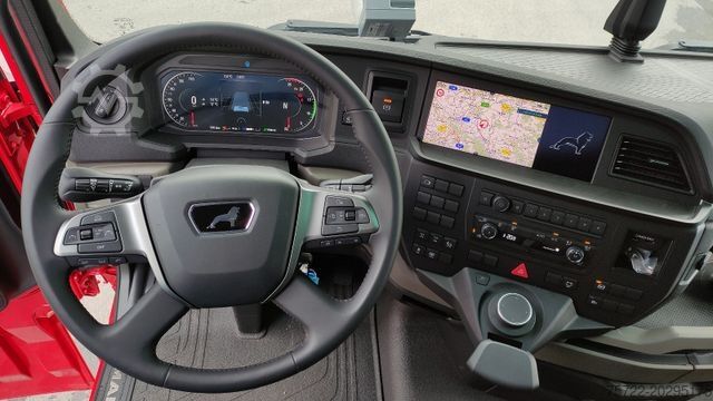 Holztransporter LKW MAN TGX 33.510 6x4 BL/KRAN TAJFUN LIV ODER EPSILON