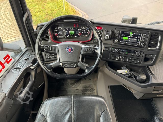 Holztransporter LKW SCANIA R580 6x4 Kurzholz LKW mit Epsilon M12Z 83