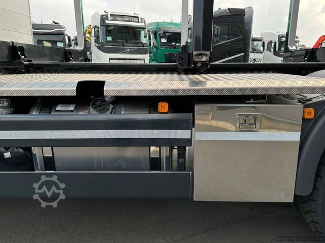Houttransportwagen MAN TGX 33 520 6x4BB Epsilon Q150Z SOFORT VERFÜGBAR!