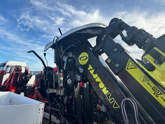 Camion forestier KRAN TAJFUNLIV 150ZK Neue Generation Sofort Verf