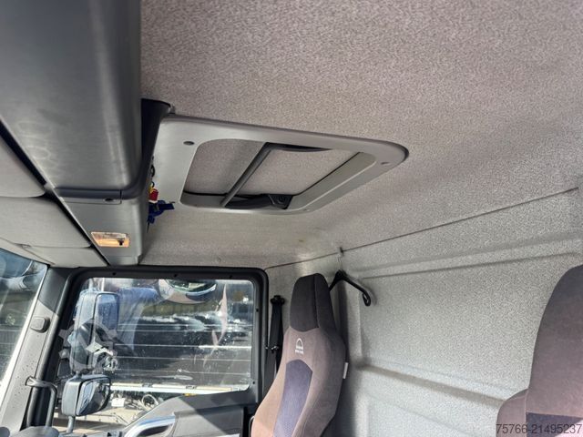 Drankentruck MAN TGM 18.290 / LBW / 2 x AHK / 15 PAL