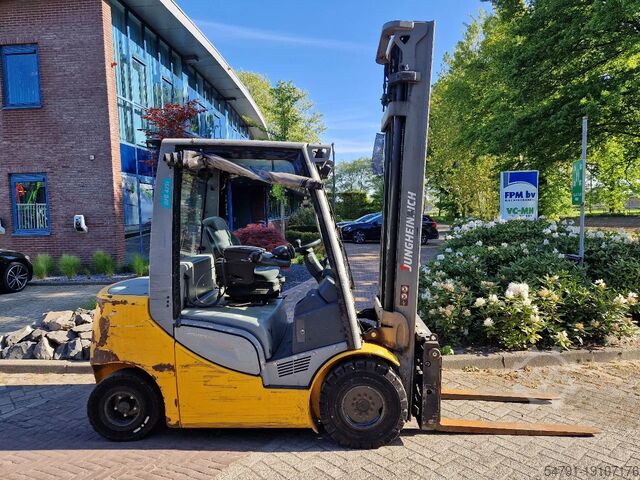 Forklift Jungheinrich DFG 425S