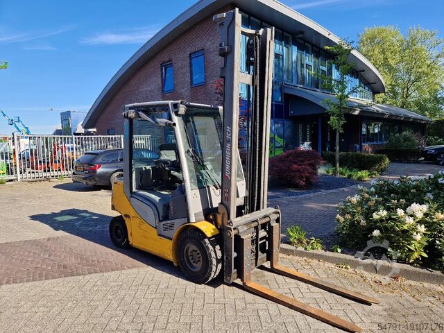 Forklift Jungheinrich DFG 425S