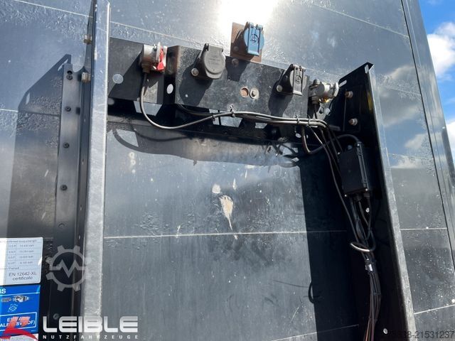 Semirimorchio con telone KÖGEL SN 24*Standard Tautliner*Zertifikat Code XL*SAF*