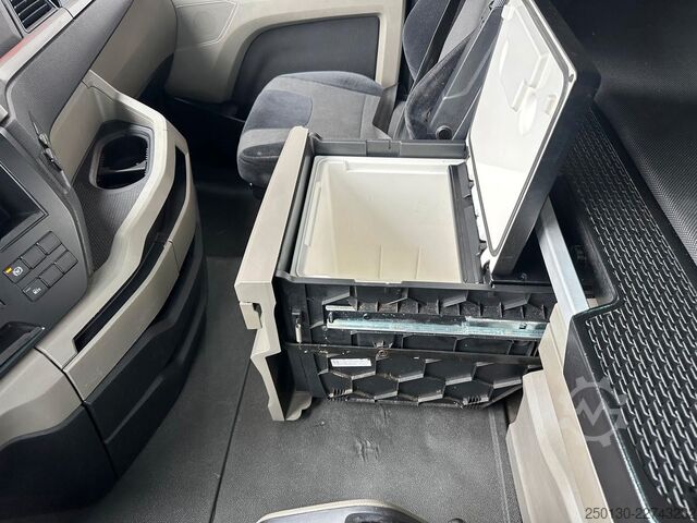 Trator de grande volume MAN TG3 18.470 4x2 LL /Retarder/ ACC/ LDW /EBA