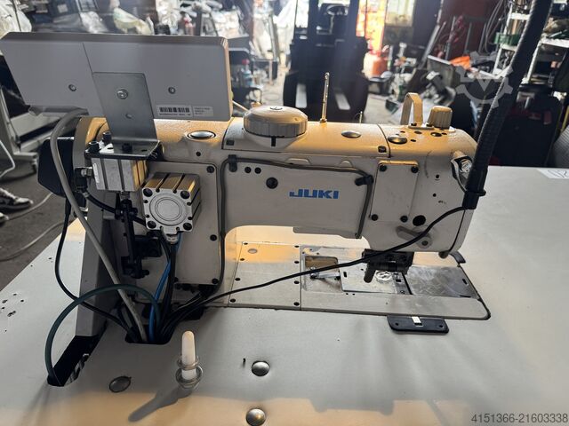 Sewing machine JUKI LU-2210-6