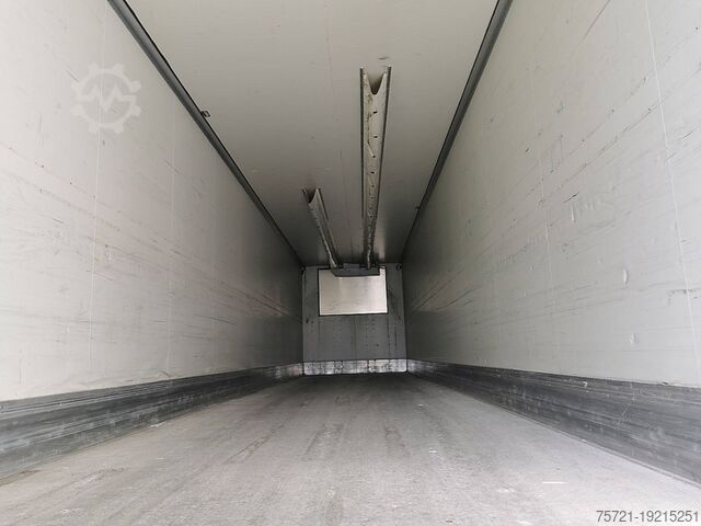 Gesloten bak KRONE SDR