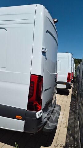 High top van MERCEDES-BENZ Sprinter III Kasten  519 CDI RWD 4x 4 Allrad