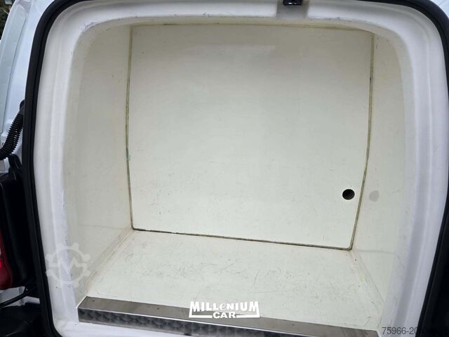 Hűtőfurgon Citroen BERLINGO 2021 MAXI -20° FRC