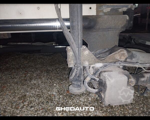 Aangepaste bestelwagen RENAULT MASCOTT 180.65 - MASCOTT 180.65