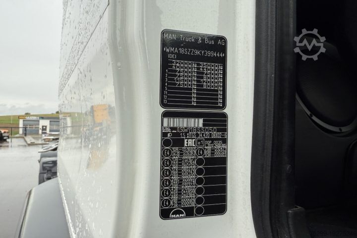 Haakarm vrachtwagen MAN TGS 34.420 8×2 M-TEC Silosteller / Swiss-Vehicle
