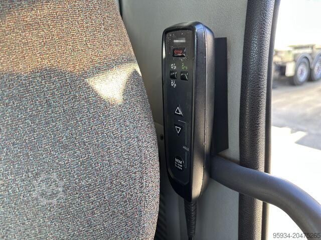 Kippwagen Volvo FL 210