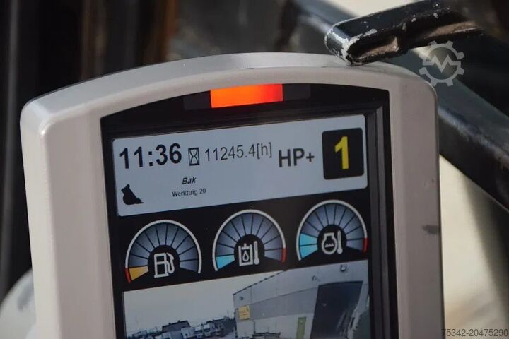 Lánctalpas kotrógép Caterpillar Caterpillar 323E-stock id2