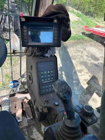 Terex Fuchs MHL 320 overslagkraan Terex Fuchs MHL 320 F